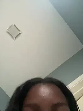 Snapshot of wishwashhy22 chatting on February 4, 4:15 am wishwashhy22 online show from February 4, 4:15 am