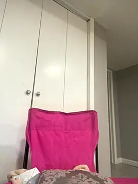 Snapshot of wishwashhy22 chatting on September 28, 9:00 pm wishwashhy22 online show from September 28, 9:00 pm