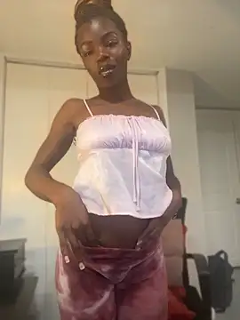 wishwashhy22 online show from April 12, 1:53 am