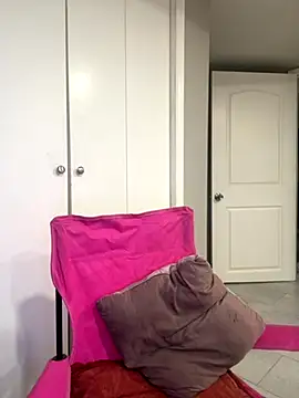 Snapshot of wishwashhy22 chatting on October 9, 6:30 pm wishwashhy22 online show from October 9, 6:30 pm