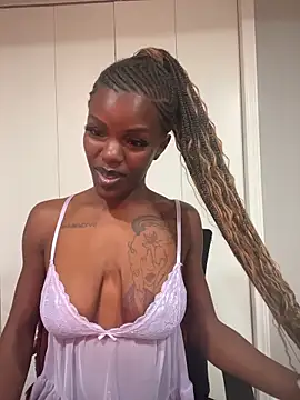 wishwashhy22 online show from March 21, 7:42 am