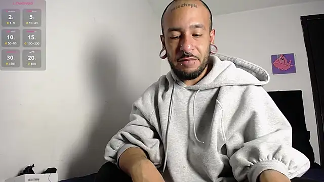 Snapshot of nika_1312 chatting on June 9, 2:56 am nika 1312 online show from June 9, 2:56 am