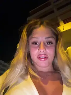 BritneyDimond online show from December 27, 10:48 pm