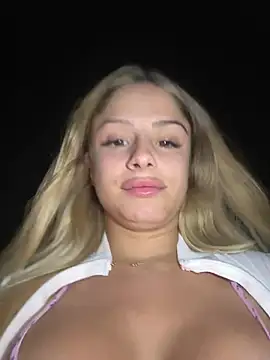 BritneyDimond online show from December 17, 7:59 pm