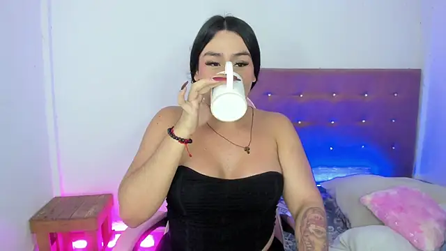 Snapshot of OSORIOMAFE chatting on January 14, 6:02 am OSORIOMAFE online show from January 14, 6:02 am