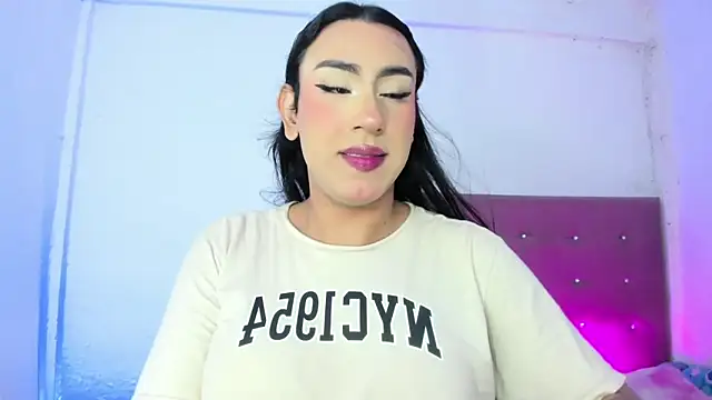 Snapshot of OSORIOMAFE chatting on December 4, 9:19 am OSORIOMAFE online show from December 4, 9:19 am