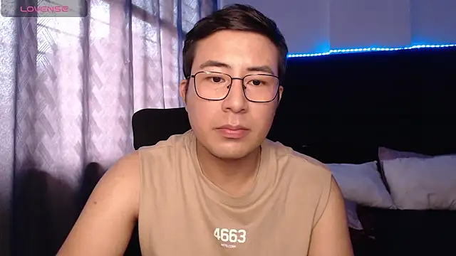 andrewmhilton  online show from March 23, 6:41 pm