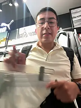 andrewmhilton  online show from April 8, 7:48 pm