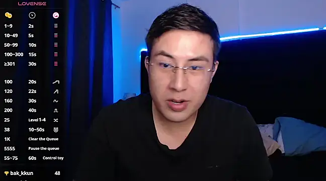 Snapshot of andrewmhilton_ chatting on March 13, 2:16 am andrewmhilton online show from March 13, 2:16 am