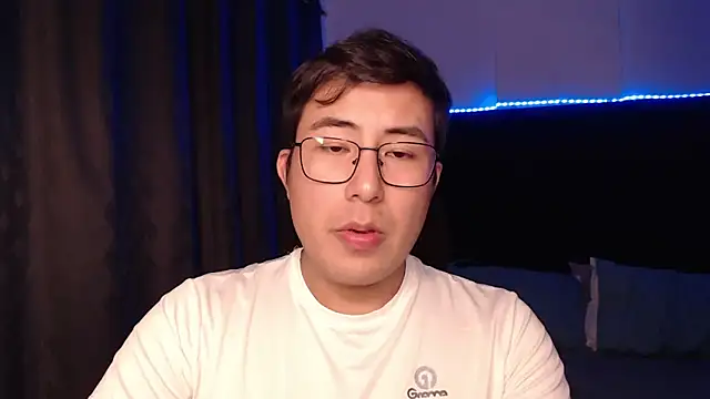 andrewmhilton  online show from March 22, 6:15 am