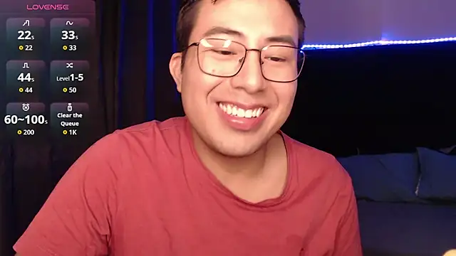 Snapshot of andrewmhilton_ chatting on February 26, 1:16 am andrewmhilton online show from February 26, 1:16 am