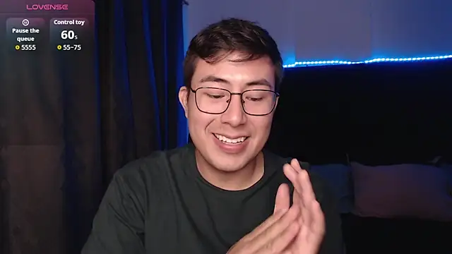 andrewmhilton  online show from April 12, 5:00 am