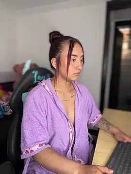  Tammyy online show from February 25, 5:35 pm