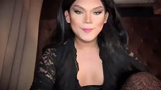 one great devine online show from October 23, 4:49 pm