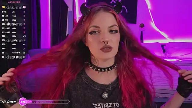 BratzieDarsie online show from March 25, 1:32 pm