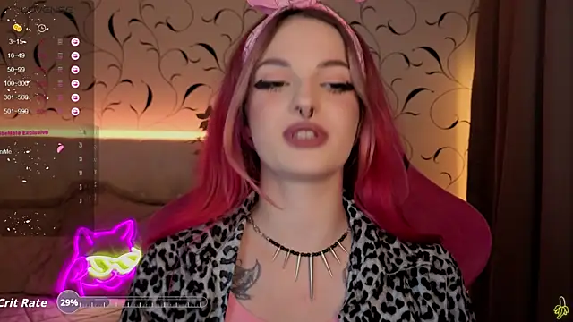 Snapshot of BratzieDarsie chatting on January 9, 2:02 pm BratzieDarsie online show from January 9, 2:02 pm