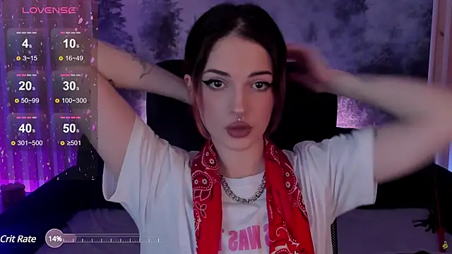 Snapshot of BratzieDarsie chatting on February 15, 7:38 am BratzieDarsie online show from February 15, 7:38 am