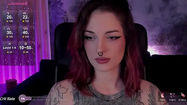Snapshot of BratzieDarsie chatting on February 18, 11:33 am BratzieDarsie online show from February 18, 11:33 am
