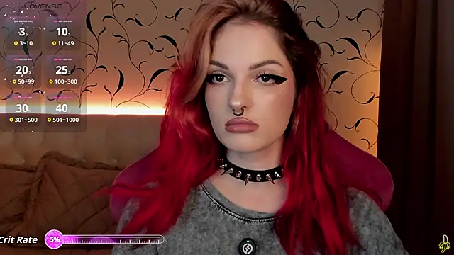Snapshot of BratzieDarsie chatting on October 15, 11:18 am BratzieDarsie online show from October 15, 11:18 am