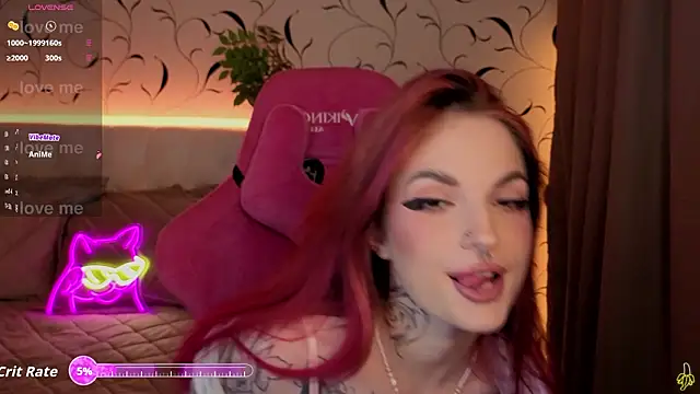 Snapshot of BratzieDarsie chatting on February 14, 12:16 pm BratzieDarsie online show from February 14, 12:16 pm