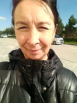 Celine Faer1 online show from May 15, 2:42 am