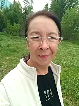 Celine Faer1 online show from May 30, 5:25 am