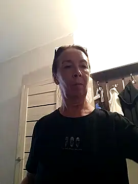 Snapshot of Celine_Faer1 chatting on July 14, 12:55 pm Celine Faer1 online show from July 14, 12:55 pm