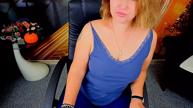 EmmaxPark online show from November 7, 6:29 am