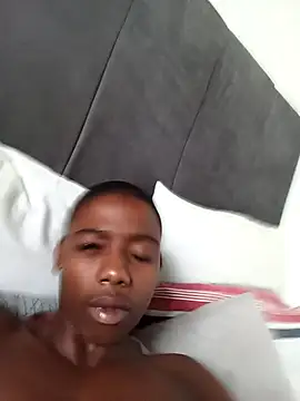 BLACK BOTTOM03 online show from March 4, 9:17 am