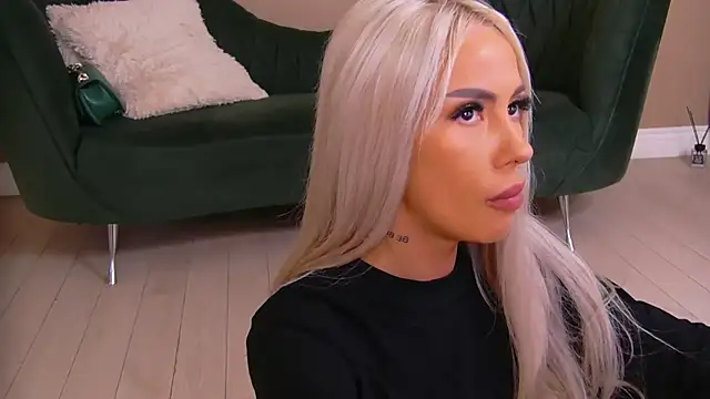 Bailey Rush online show from April 7, 4:31 pm