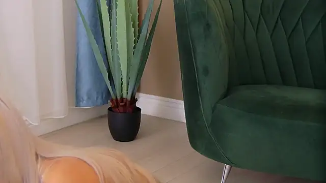 Bailey Rush online show from November 23, 5:12 pm