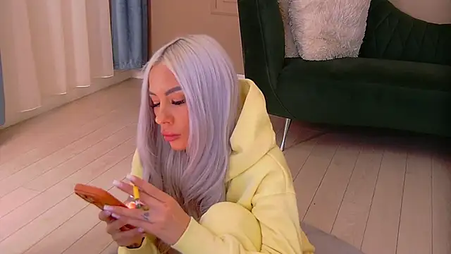 Bailey Rush online show from February 17, 5:43 pm