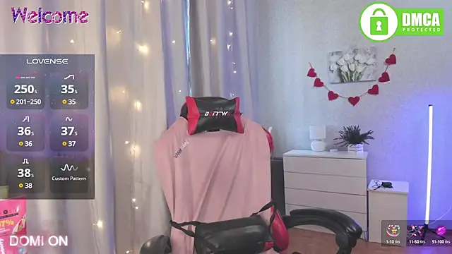 Snapshot of AnnyHoney_ chatting on March 10, 12:28 pm AnnyHoney online show from March 10, 12:28 pm