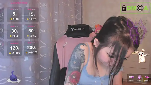 Snapshot of AnnyHoney_ chatting on October 16, 11:18 am AnnyHoney online show from October 16, 11:18 am