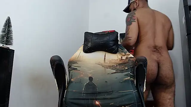 Damian64420 online show from December 15, 4:18 am