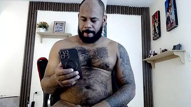 Damian64420 online show from May 27, 6:04 pm