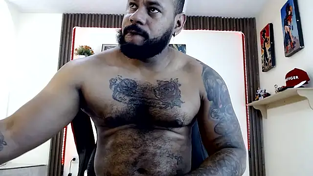 Damian64420 online show from August 5, 5:29 pm