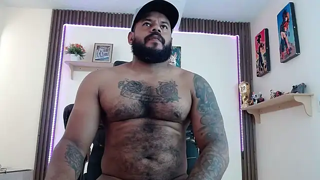 Damian64420 online show from May 19, 5:53 pm