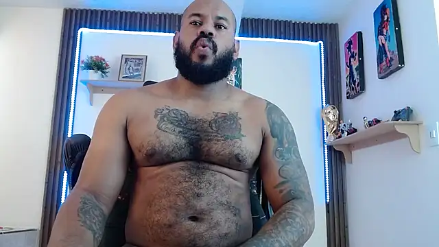 Damian64420 online show from May 23, 5:56 pm