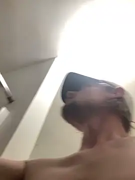 Midwestalpha online show from April 17, 4:54 pm