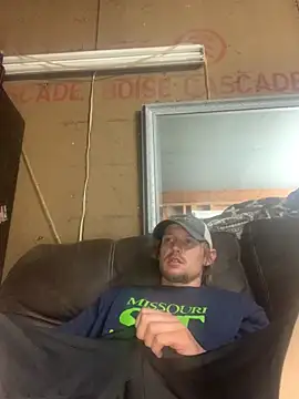 Midwestalpha online show from April 12, 9:34 am