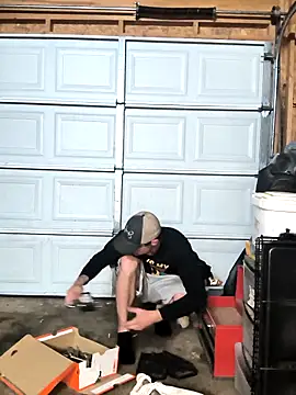 Midwestalpha online show from November 16, 6:51 am