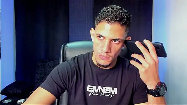 jhonnysnow17 online show from January 13, 3:16 pm