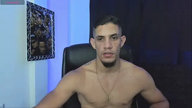 jhonnysnow17 online show from May 13, 5:03 am
