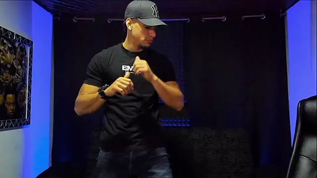 jhonnysnow17 online show from February 1, 8:07 pm