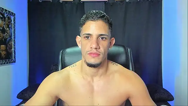 jhonnysnow17 online show from January 11, 9:22 pm