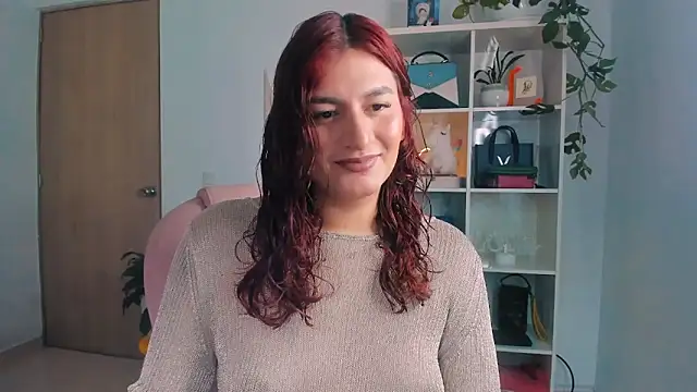 ari artis online show from November 4, 8:34 pm