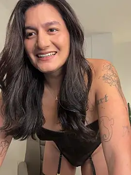 ari artis online show from February 24, 11:27 pm