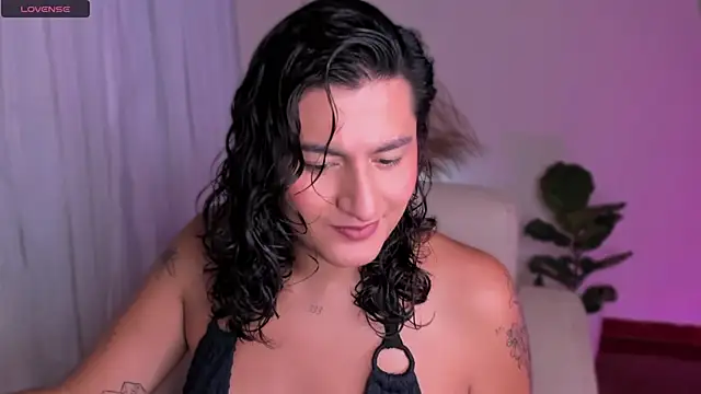 ari artis online show from February 22, 6:06 am