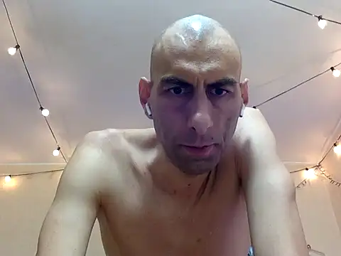 HandsomeAlfie online show from October 5, 11:17 pm